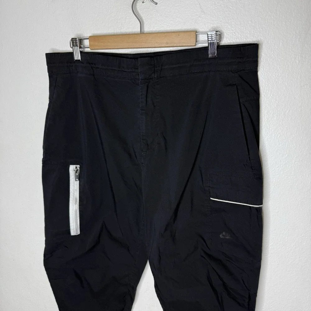 Nike Sportswear Style Essentials Unlined Cargo‎ Active Black Pants Men's 36